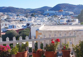 Chrisi's and Jasmin's house - Dodekanes Patmos
